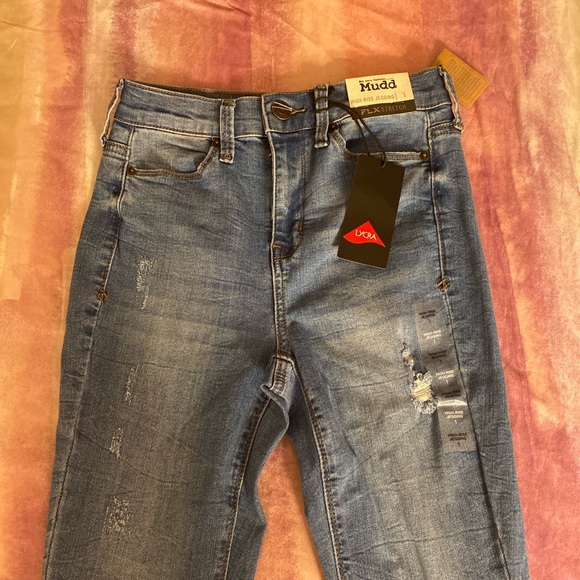 Mudd Pants - Picture 2 of 3